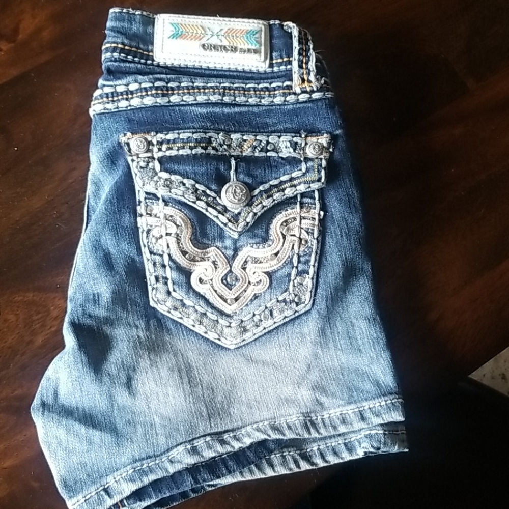 Grace in LA shorts